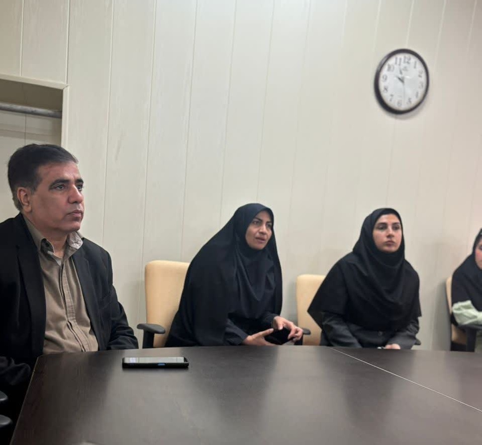 بازدید علمی دانشجویان روانشناسی از مرکز مشاوره آموزش و پرورش