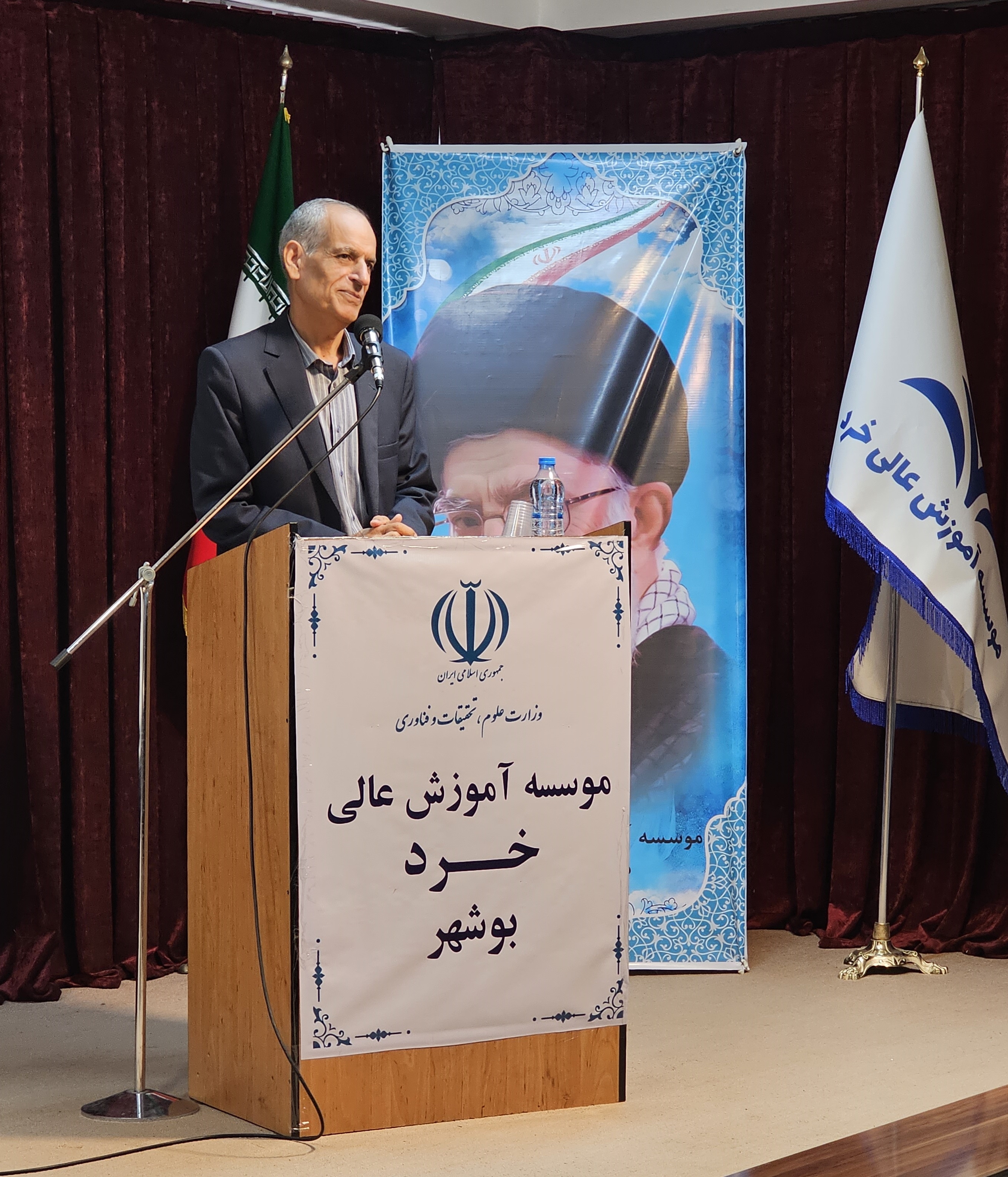 جشن معارفه دانشجويان کارشناسي