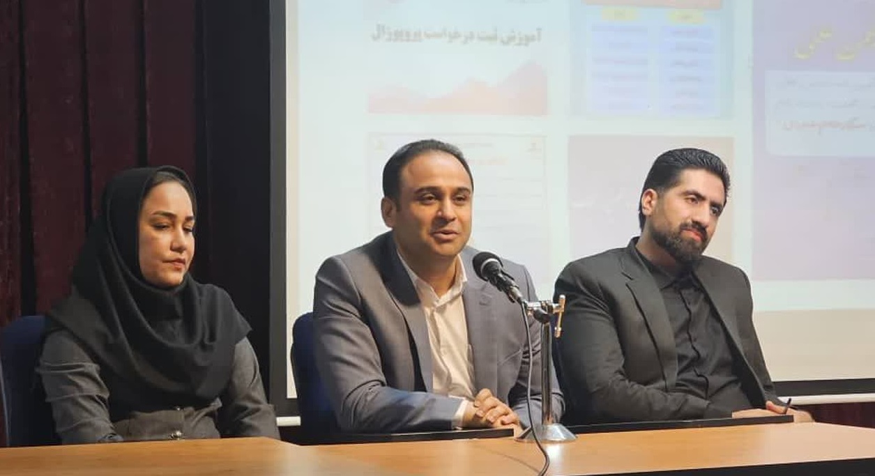 جشن معارفه دانشجويان کارشناسي